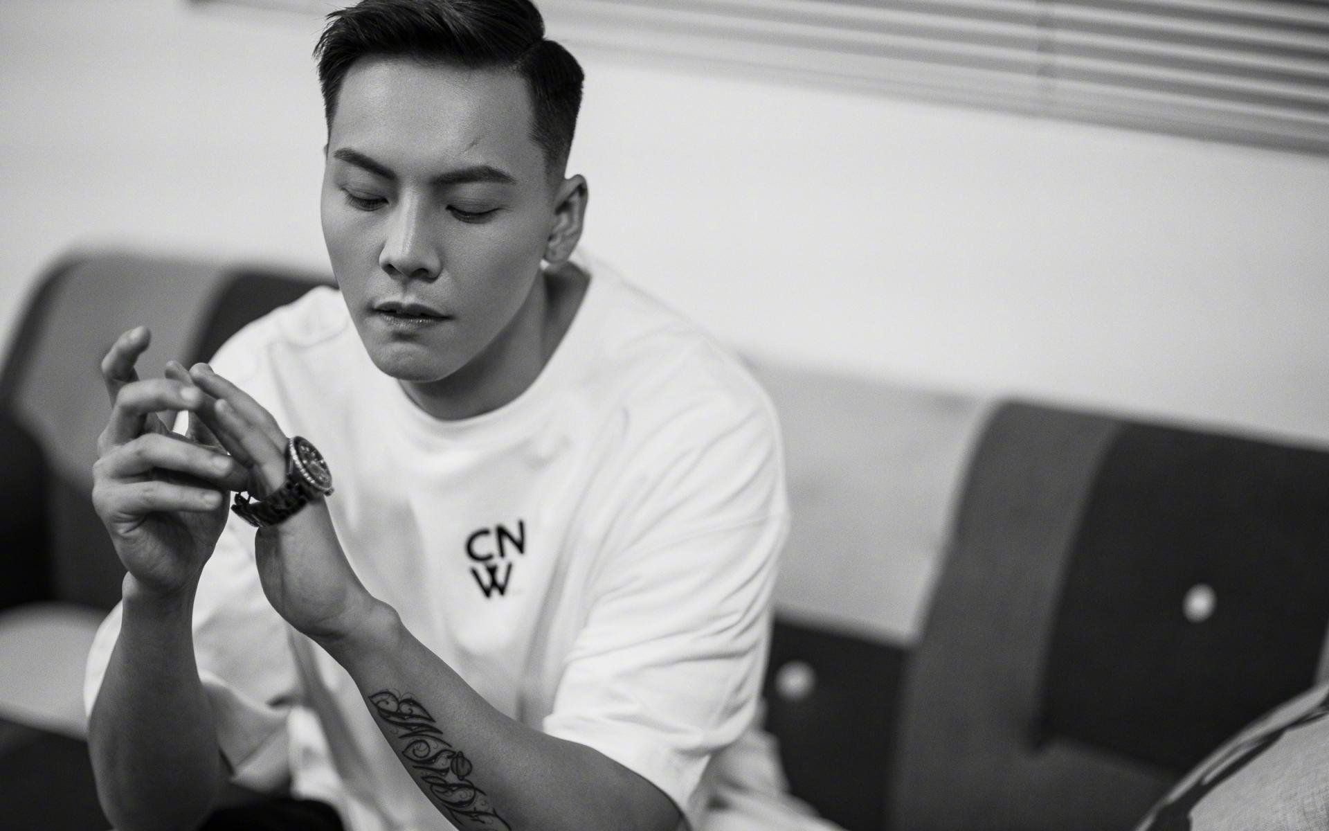 外援角色定义模糊削弱团队协作