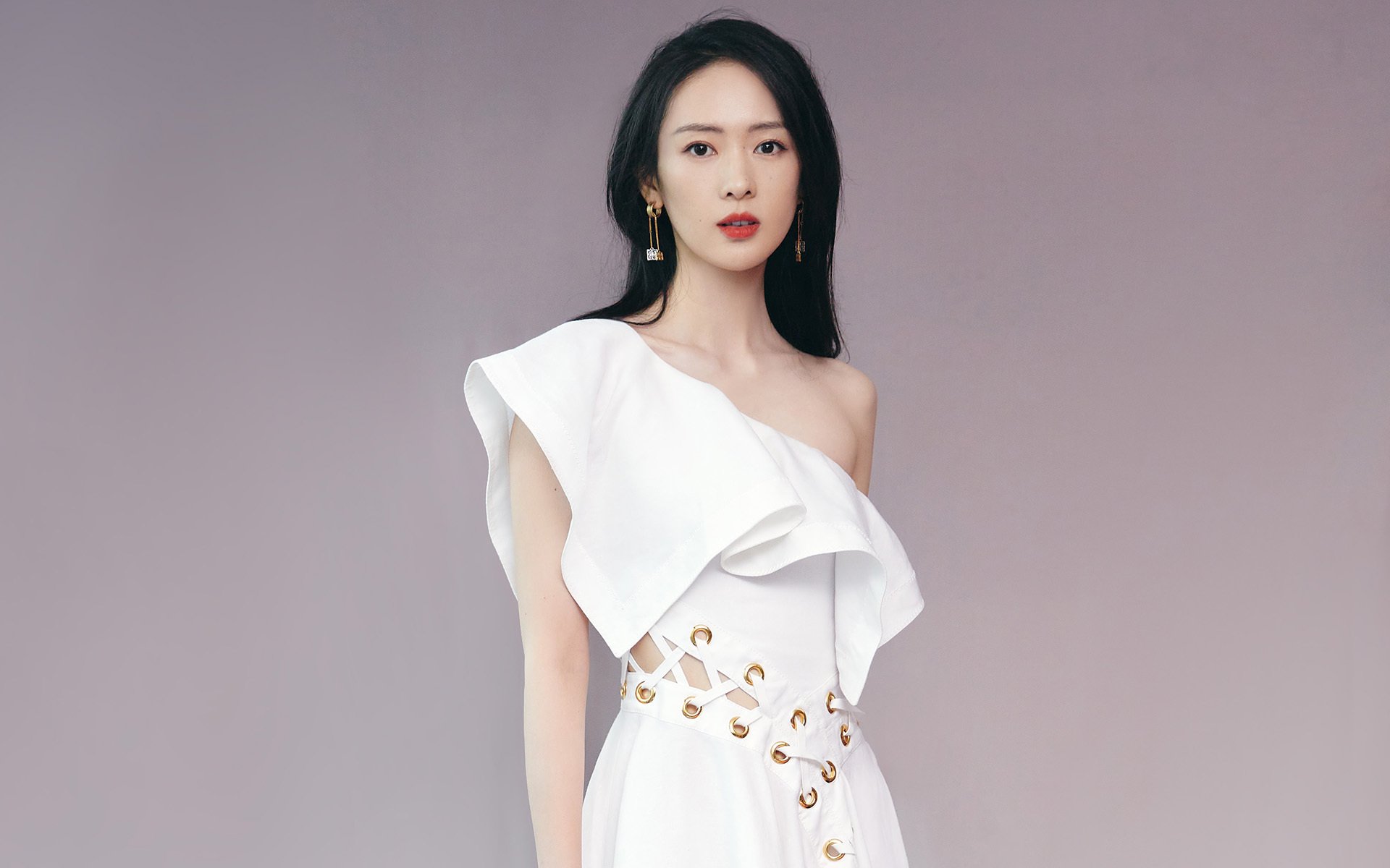 数据曲线：美国选手配速高峰前移，美国队短跑选手